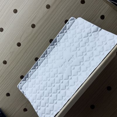 ভালো দাম 2.5 মিমি অটোমোবাইল কম্পন হ্রাস প্যাড / চকচকে রম্বাস অ্যালুমিনিয়াম ফয়েল / গাড়ি সাউন্ড নিরুদ্দেশক ম্যাট অনলাইন